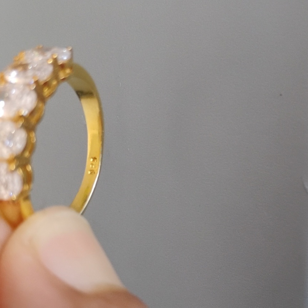 Genuine White Topaz Ring - Picture 6 of 9